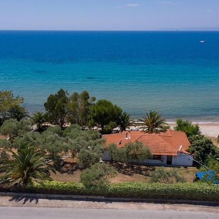 Front Beach House Skála Kallirákhis Екстериор снимка